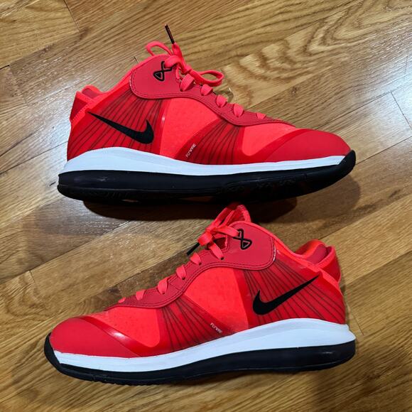 Nike Lebron 8 Low Solar Red Size 9 Basketball Shoe 2011 Release Sneakers main image 4